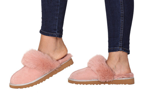 Zavelio Women's Sheepskin Slippers – Pink