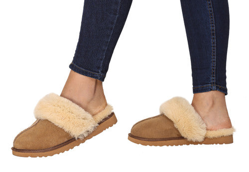 Zavelio Women's Sheepskin Slippers – Sahra