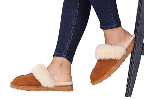 Zavelio Women's Sheepskin Slippers – Chestnut