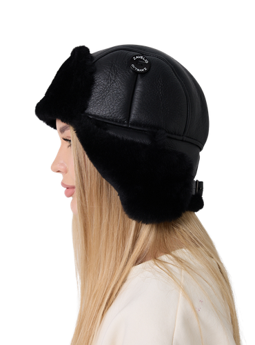 Zavelio Unisex Sheepskin Trapper Hat – Solid Black