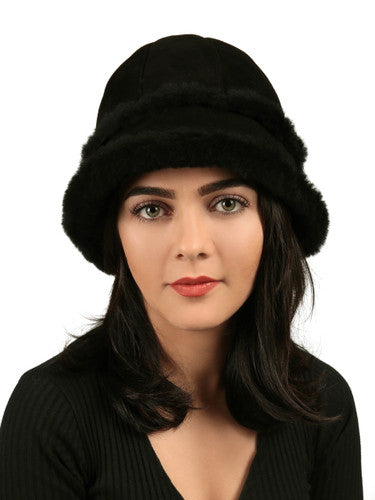 Zavelio Women's Sheepskin Bucket Hat – Black Suede